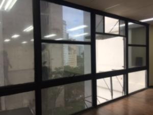 Lindo conjunto comercial disponivel no centro 